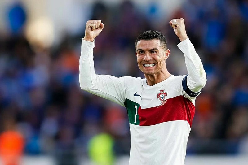Cầu thủ gốc Bồ Đào Nha nổi bật trong cuộc chạm chán với Al Fateh
